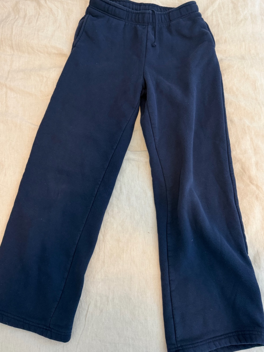 PacSun Navy Blue Drawstring Sweatpants - Size M - great conflation